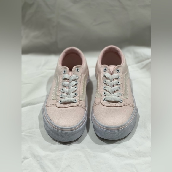 Vans Ward Low Girls' Skate Shoes, Size: 11, Light Pink - Picture 2 of 6